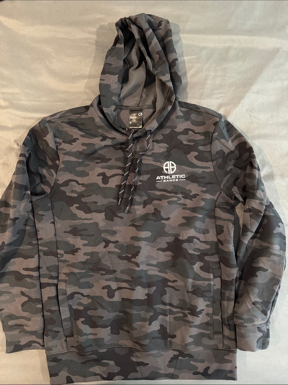 GAP Men's Black & Gray Camo Crewneck Hoodie